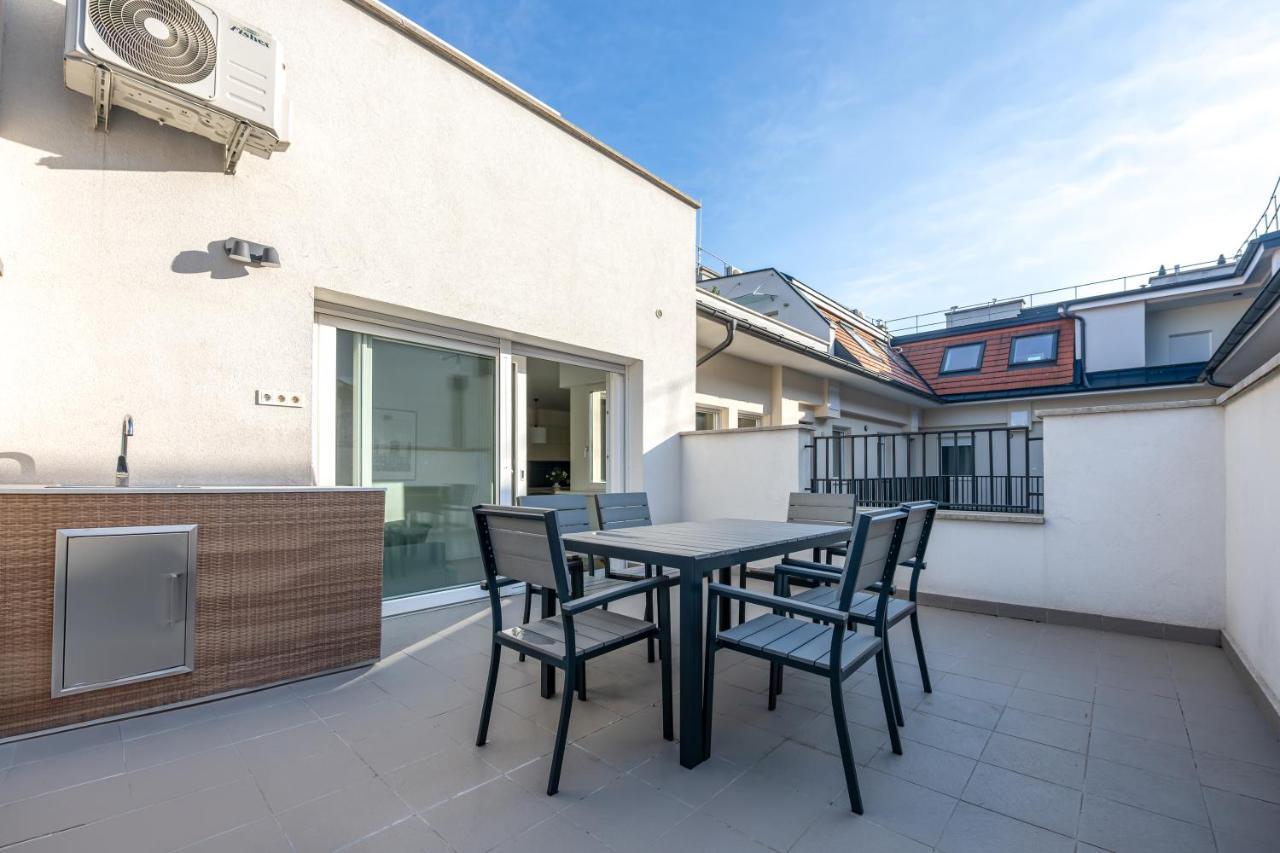 Lovag 12 Terrace Designer Home Budapest Kültér fotó
